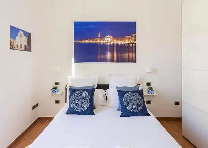 Dimora Donna Vittoria شقة باري