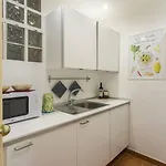 Dimora Donna Vittoria Apartment